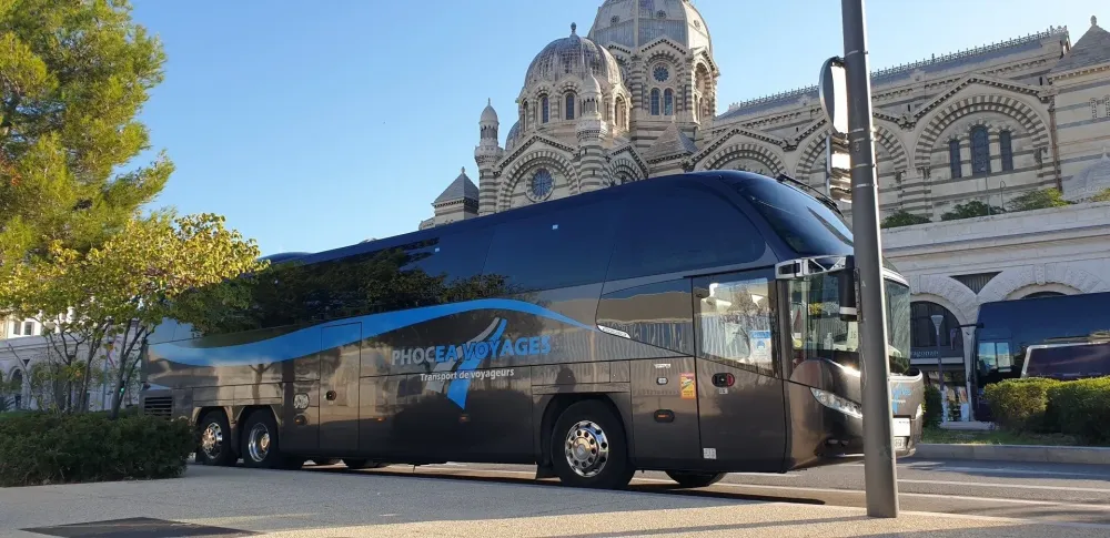 Transport en bus près de Avignon